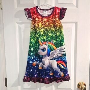 TEMU Little Girls Night Gown Size 3-4.